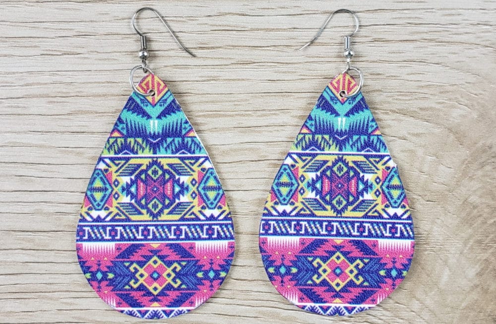 Completed DIY leather earrings