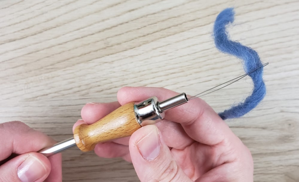 how to thread a punch needle with a threader