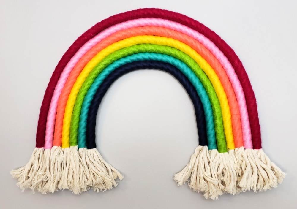 This is how I make a Giant Rainbow Wall Hanging with my Knitting