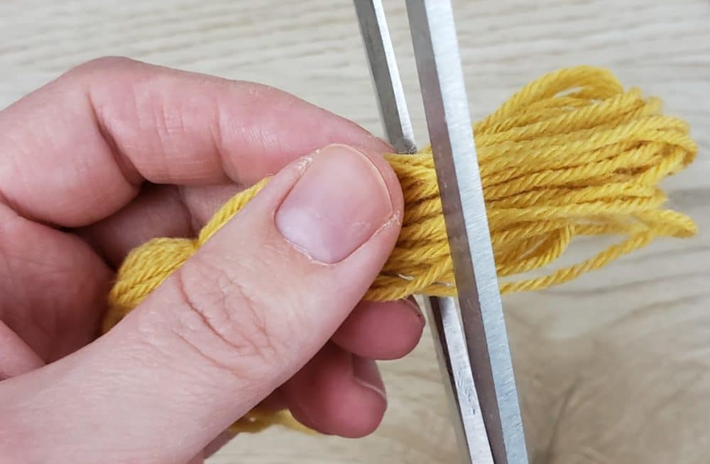 Cutting yarn for DIY Yarn tassel and Leather Bookmarks
