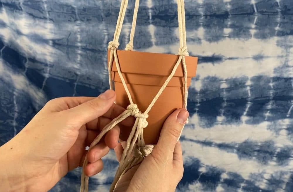 keep attaching the fringe | macrame plant hanger tutorial