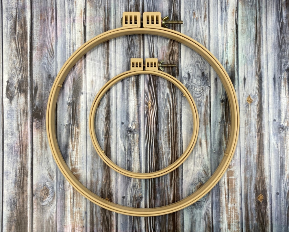 Morgan no-slip hoops
