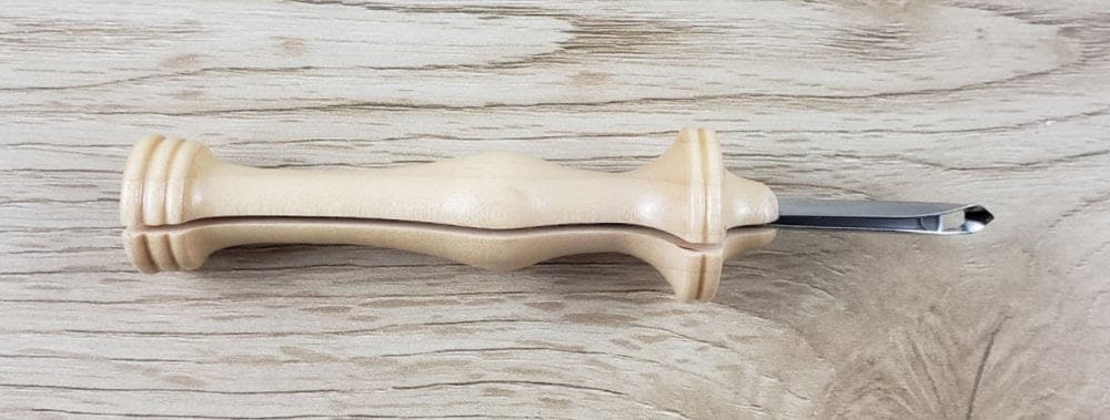 Oxford punch needle