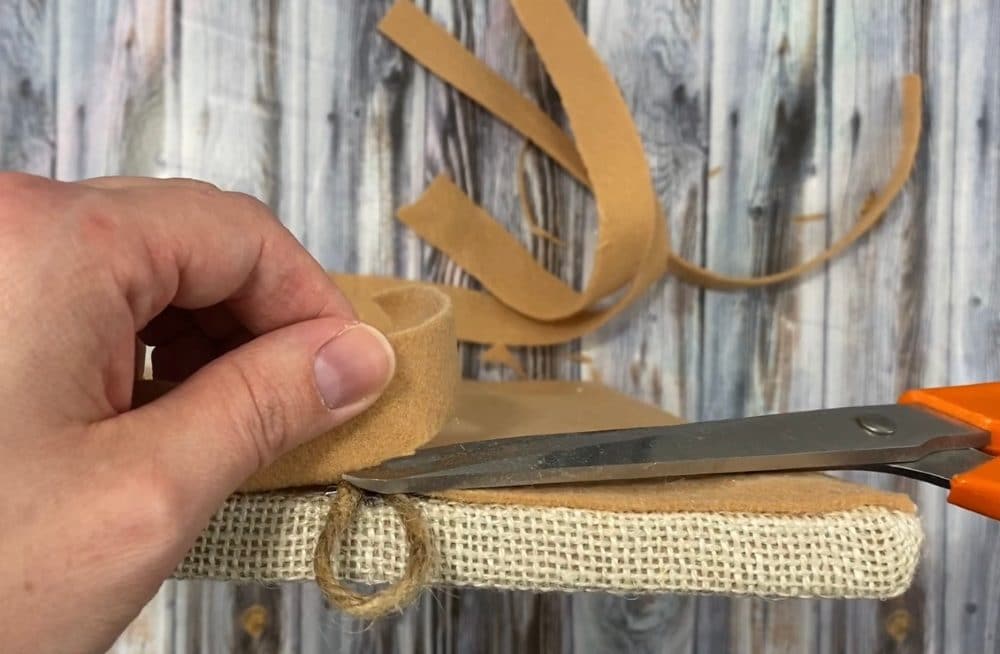 Trim the excess felt