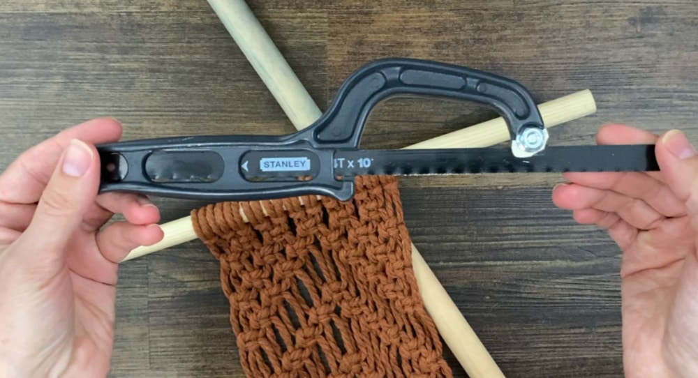Hacksaw for cutting dowel to size
