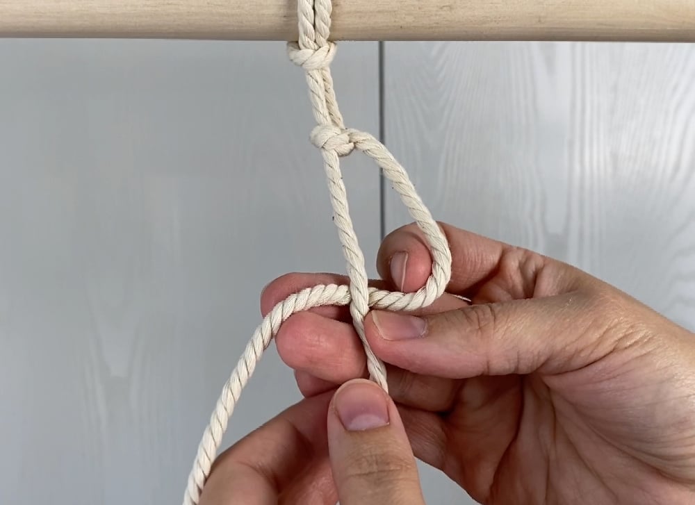 Learn the Basic Macrame Knots! (Perfect for Beginners) Marching North