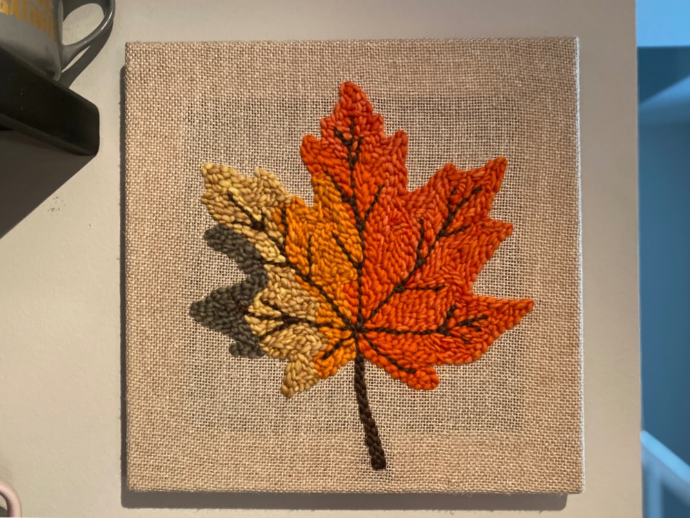 punchneedlemapleleaffreepattern Marching North