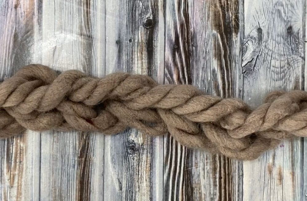 foundation chain of bulky crochet rug