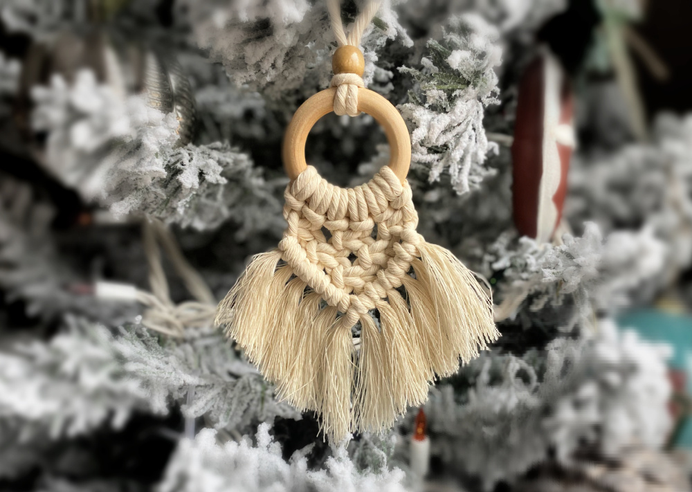 7 boho chic macrame christmas ornaments easy diy 