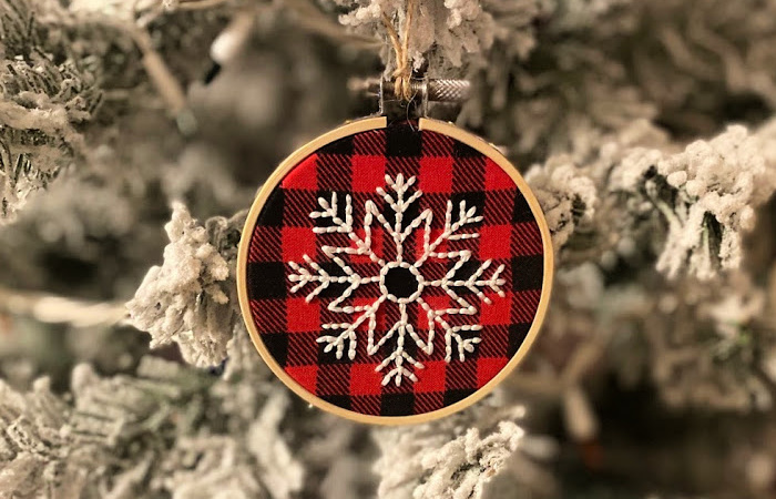 free punch needle Christmas patterns