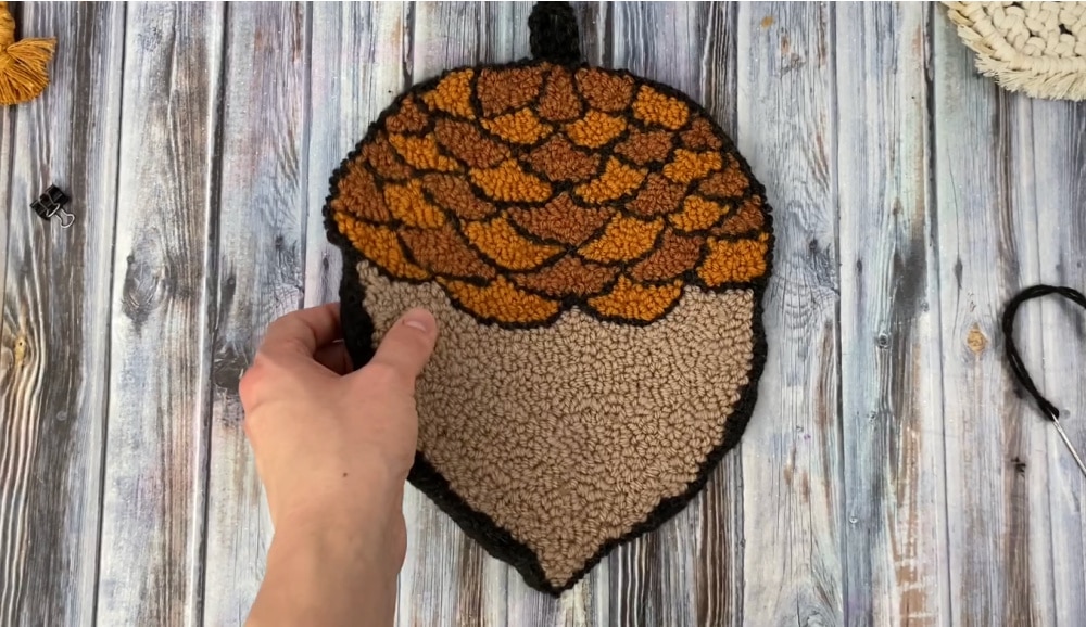 finished punch needle pattern for acorn trivet