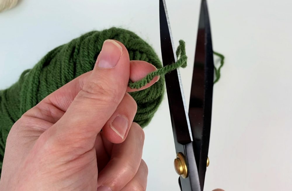 The BEST Scissors for Macrame Cord, Yarn and Fabric