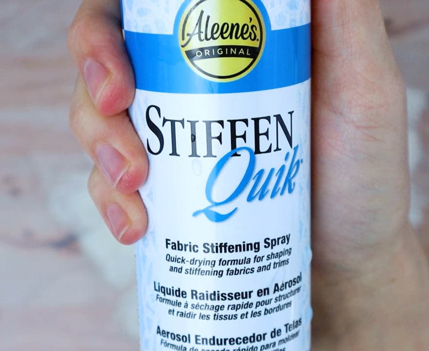 Aleene's Stiffen Quick spray for macrame feathers