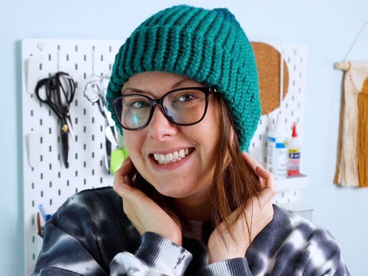 How to Knit a Hat on a Loom  Easy Beanie Pattern for Beginners