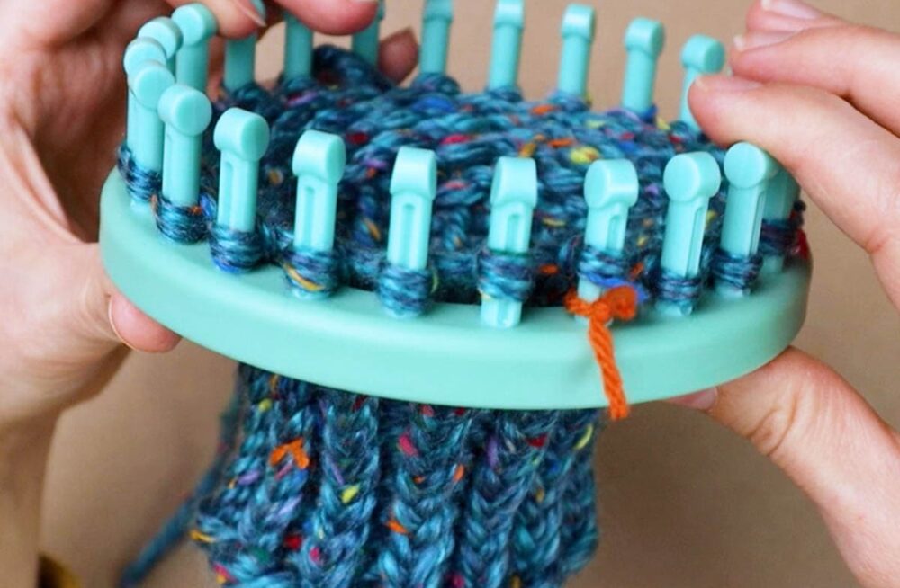 Sock Knitting on a Round Loom: Pattern and Tutorial