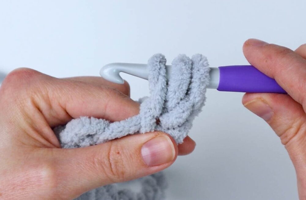 pull the loop through, 3 loops on hook | half double crochet instructions