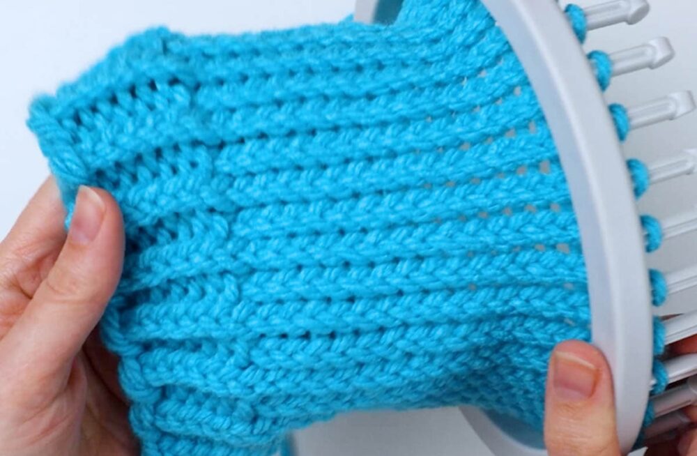 How to Loom Knit a Baby Hat (in 2 Sizes!) Marching North