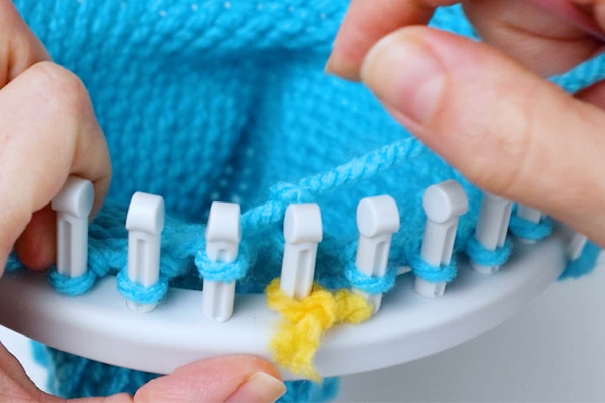 How to Loom Knit a Baby Hat (in 2 Sizes!) Marching North