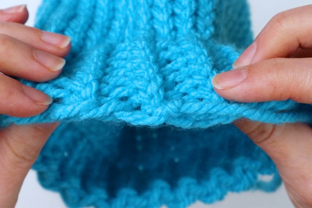 How to Loom Knit a Baby Hat (in 2 Sizes!) Marching North