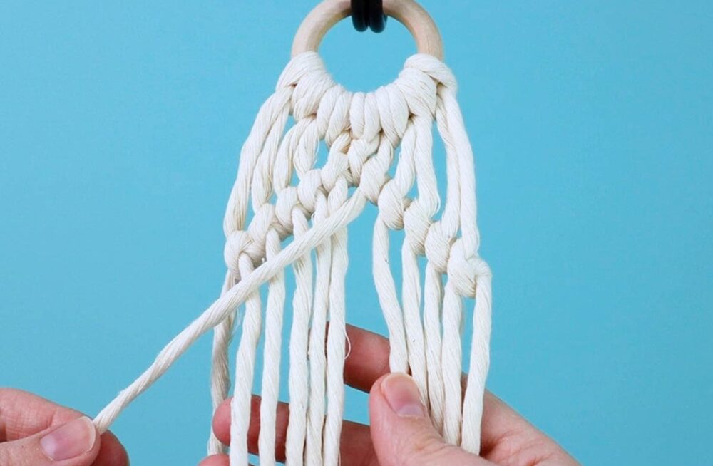 use the right center cord as the filler cord