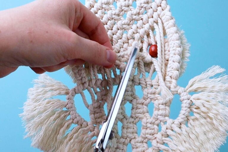 Free Macrame Owl Pattern (Easy DIY Tutorial & Video!) | Marching North