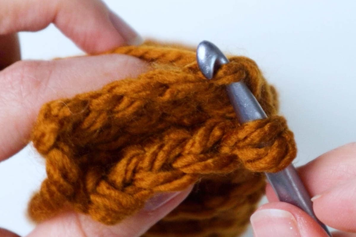 slip stitching the brim ends together