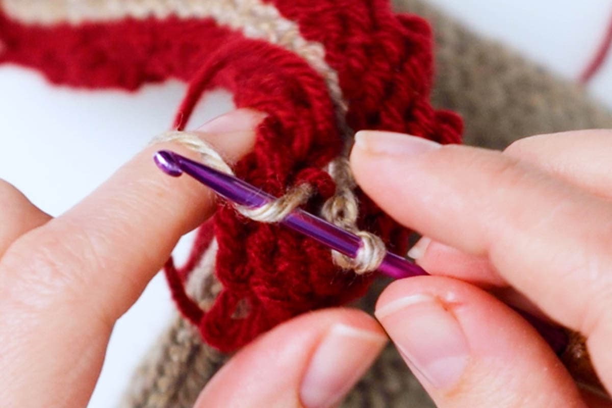How to Knit a Twist Headband with Sentro 48 Pin Knitting Machine