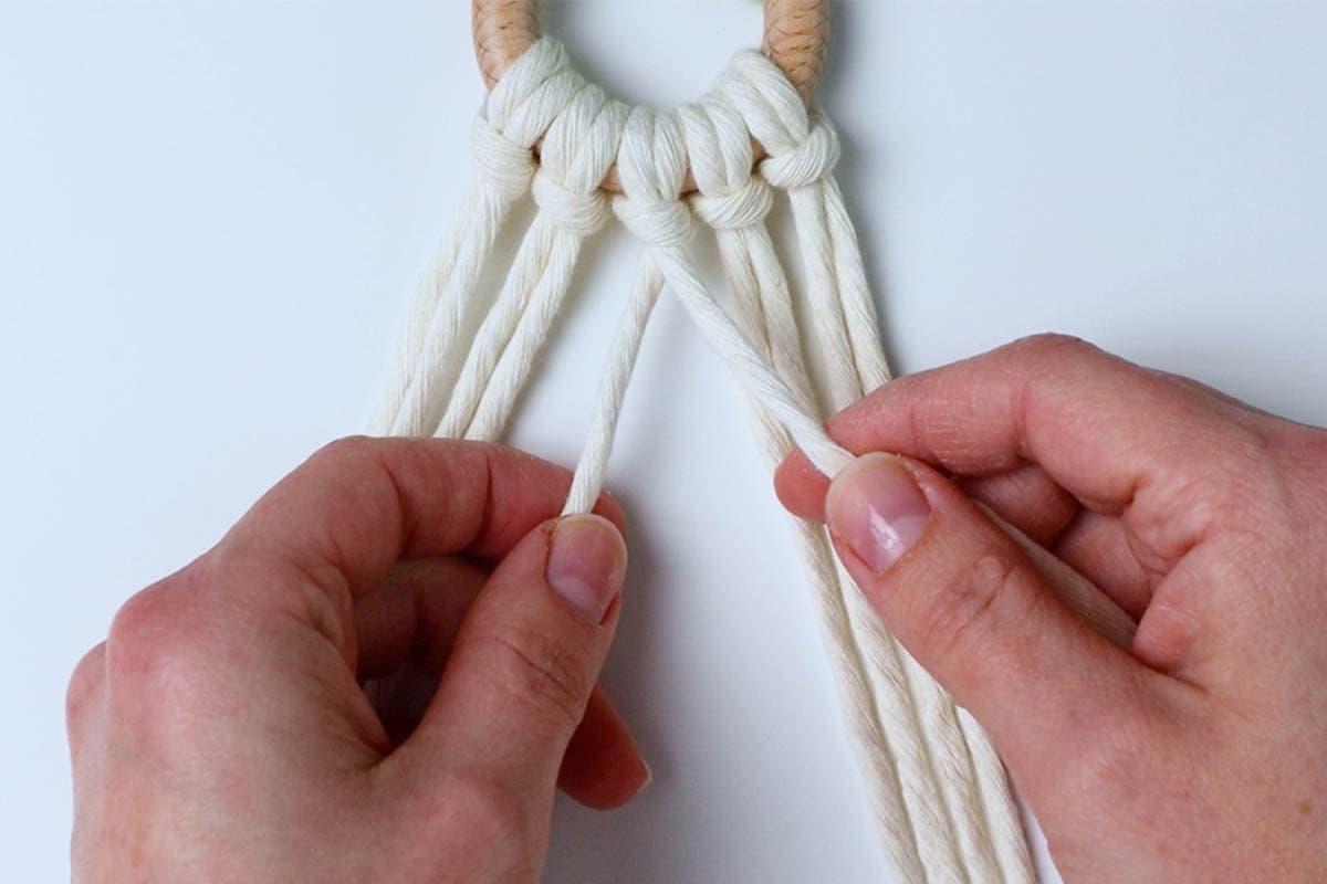 https://www.marchingnorth.com/wp-content/uploads/2022/12/macrame-kitchen-towel-holder_0003_Macrame-Towel-Holder.00_01_01_53.Still362.jpg.jpg