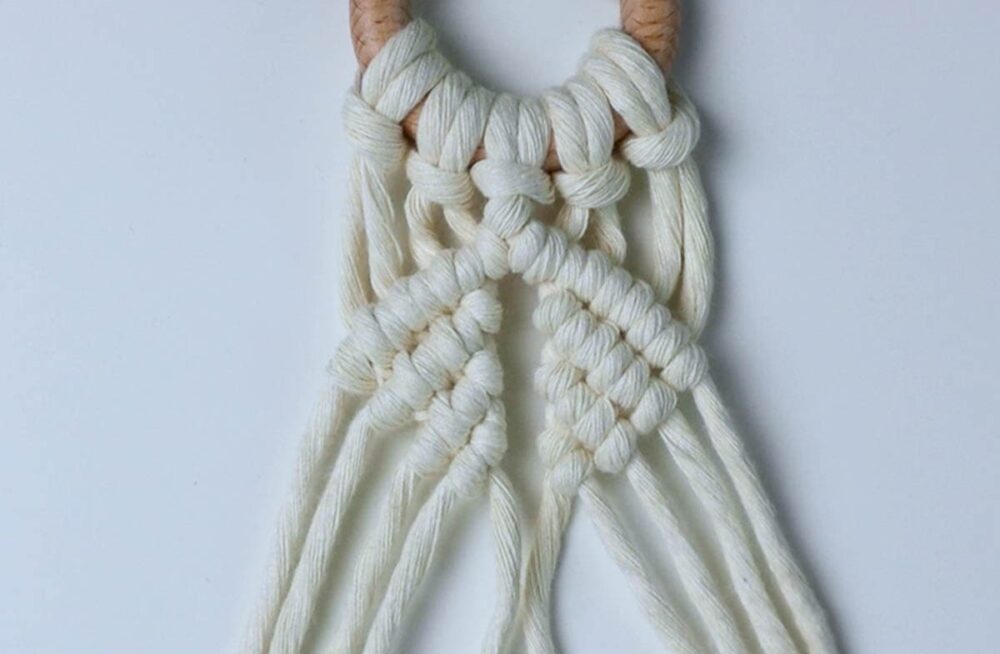 DIY Macrame Towel Hanger (Free Pattern & Video!) Marching North