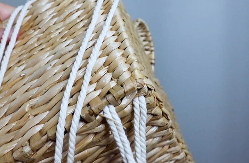 Free Macrame Hanging Storage Basket Pattern (DIY Makeover!) Marching