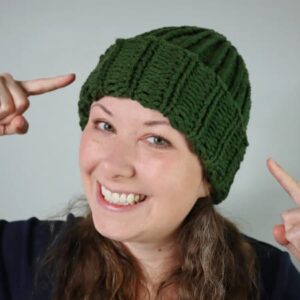 featured image for easy loom knit hat