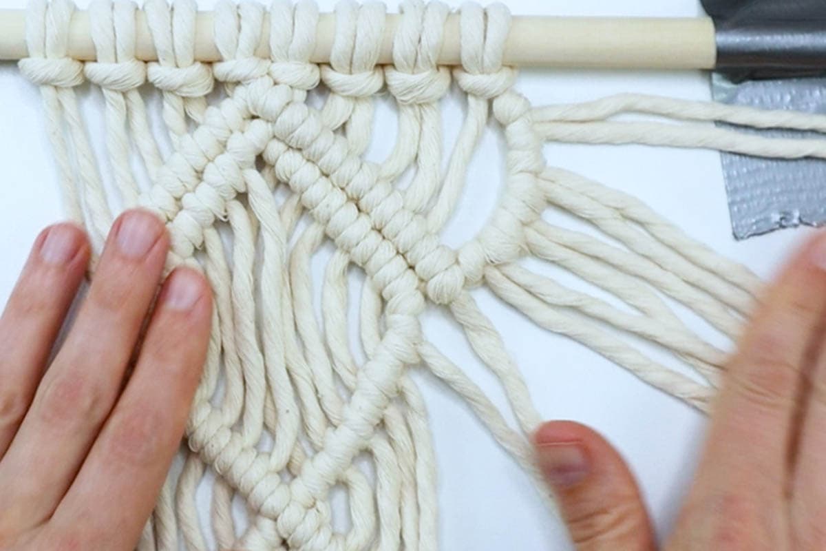 How to Make a Macrame Feather Wall Hanging (Tutorial) Marching North