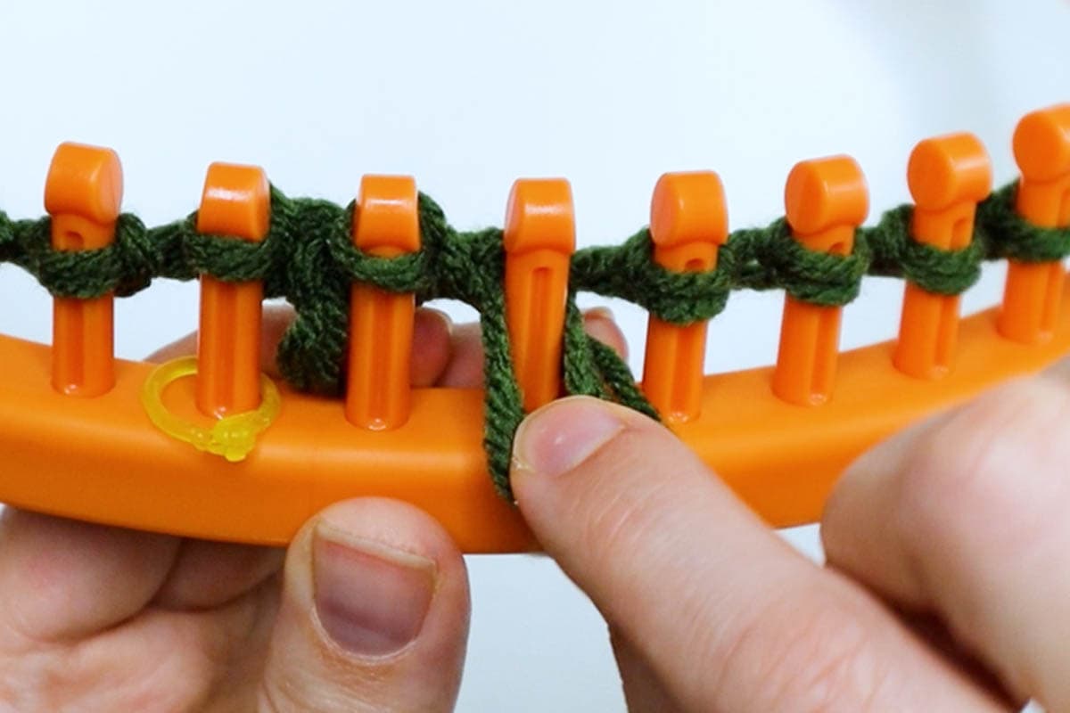 place the new loop onto the peg