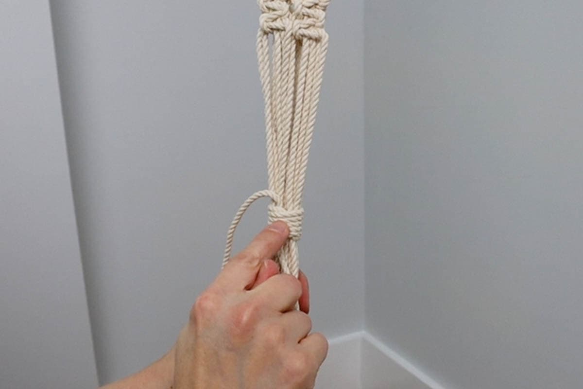 tying the bottom wrapping knot