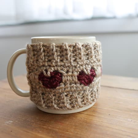 featured image for free crochet mug cozy pattern