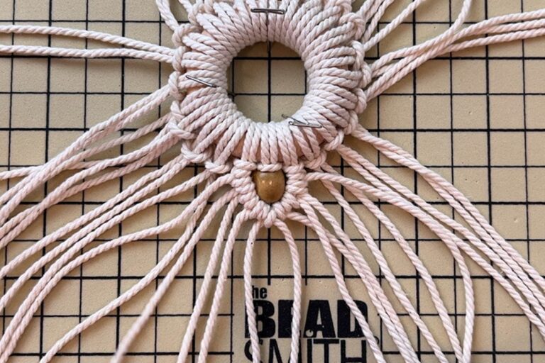 Handmade Macrame bracelet - snow main image 0
