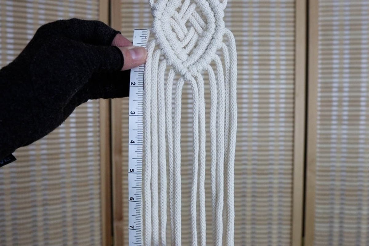 measure down 7 inches to start plant basket part
