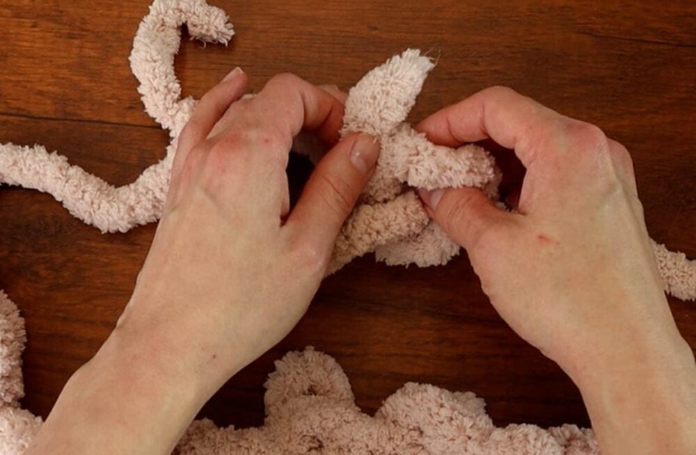 tying on a new skein of yarn
