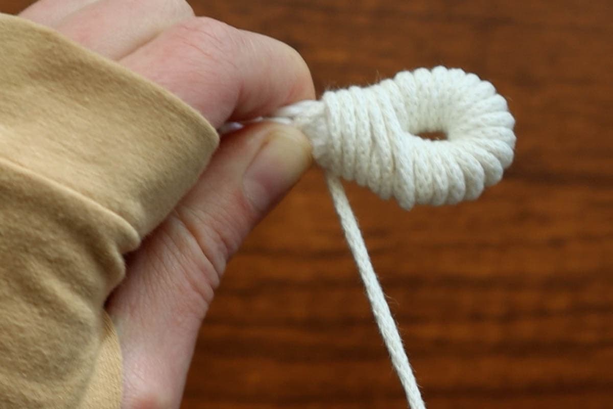 How to Make a Coiled Rope Basket (Easy DIY Tutorial for Beginners ...