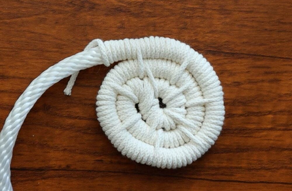 How to Make a Coiled Rope Basket (Easy DIY Tutorial for Beginners ...