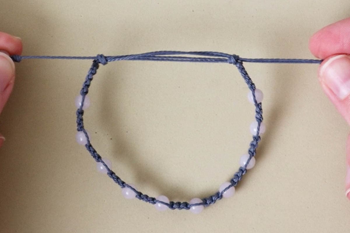 finished sliding knot closure