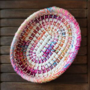 featured image for coiled oval basket tray tutorial