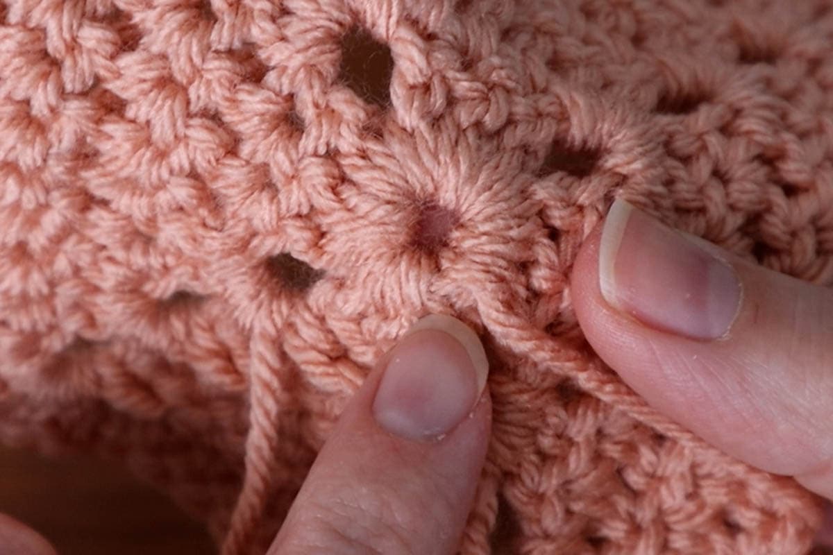 getting ready to fix the gap in the center ring for solid granny square