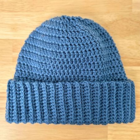 featured image for crochet beanie hat free pattern